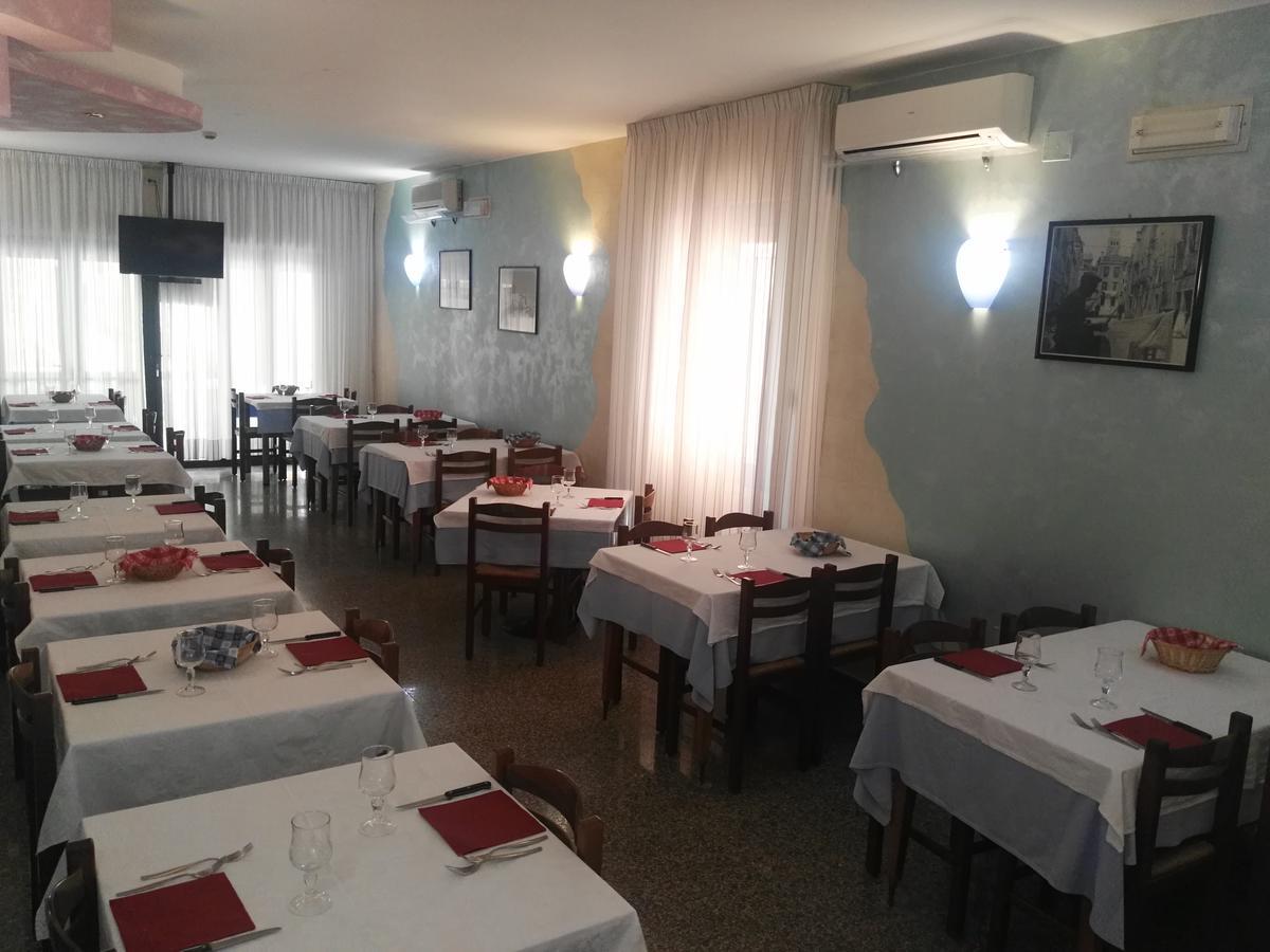 Hotel Bragozzo ซอตโตมารีนา ภายนอก รูปภาพ